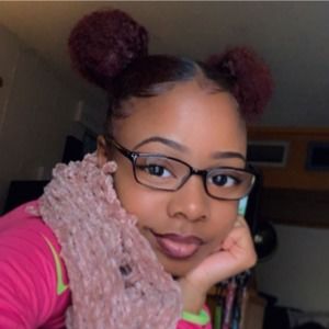 Meet your Posher, Zaria